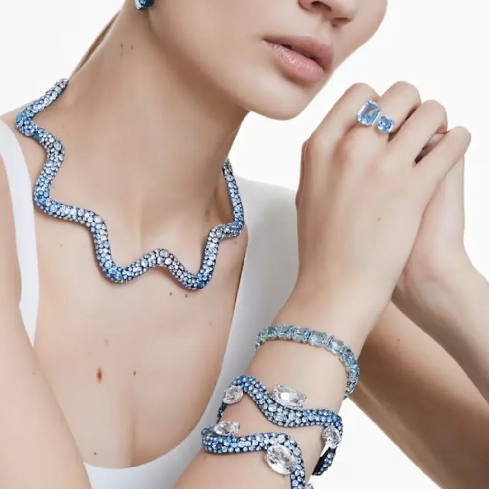 💛 Classic Swarovski Millenia Tennis bracelet - Picture 9 of 9